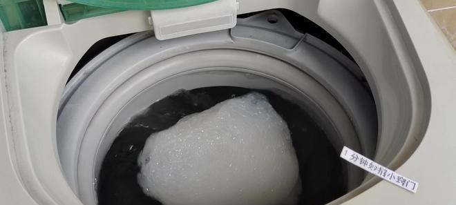 全自动洗衣机一到脱水就报警的原因及自查方法（解析全自动洗衣机报警的可能原因）