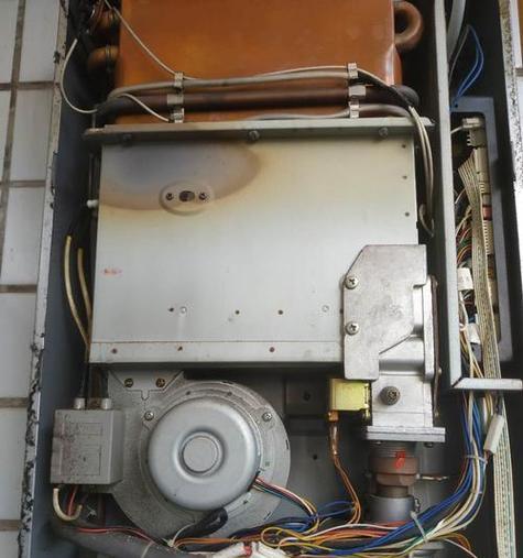 红日热水器E1故障解决方法（红日热水器E1故障的原因及维修方法）