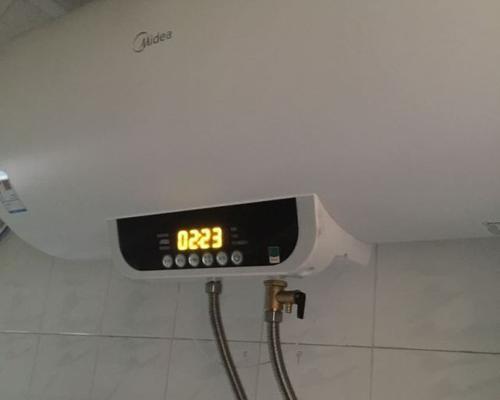 热水器清洗后无法通电的原因及解决办法（探究热水器清洗后无法正常工作的可能因素与解决方法）