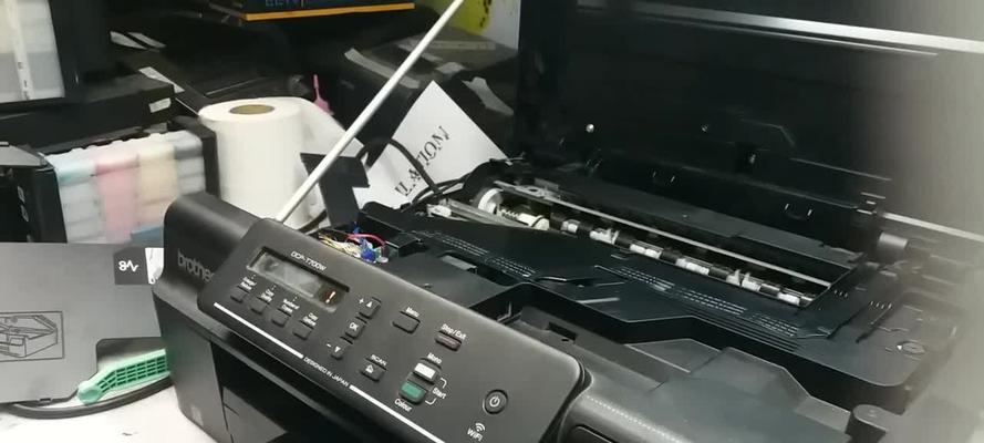 打印机加墨方法大揭秘（从传统墨盒到现代喷墨）