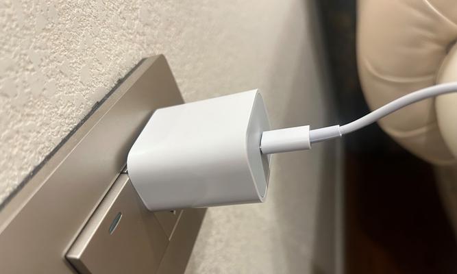 苹果x买什么充电器不伤电池？如何选择合适的充电器？