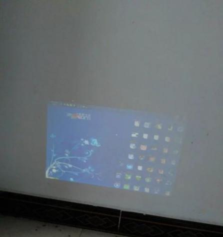 投影仪风扇装反了怎么办（解决方法和预防措施）