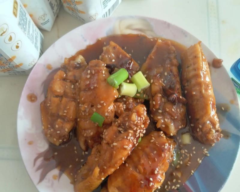 用冰箱做鸡翅，轻松享受美味佳肴（快速冷藏）