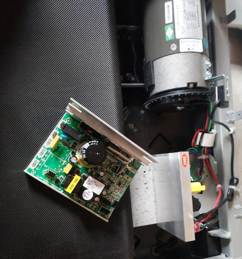 跑步机排线断了，如何处理（解决跑步机排线断裂问题的实用方法）