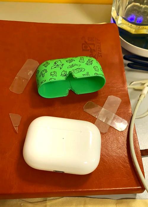 夜光耳机外壳拆卸的正确方法是什么？