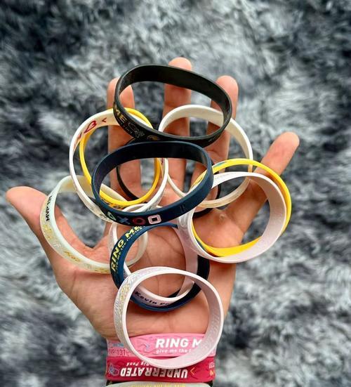 如何设计个性彩色手环？